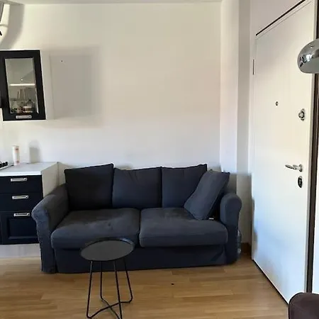 Bilocale Moderno In Centro Apartamento *